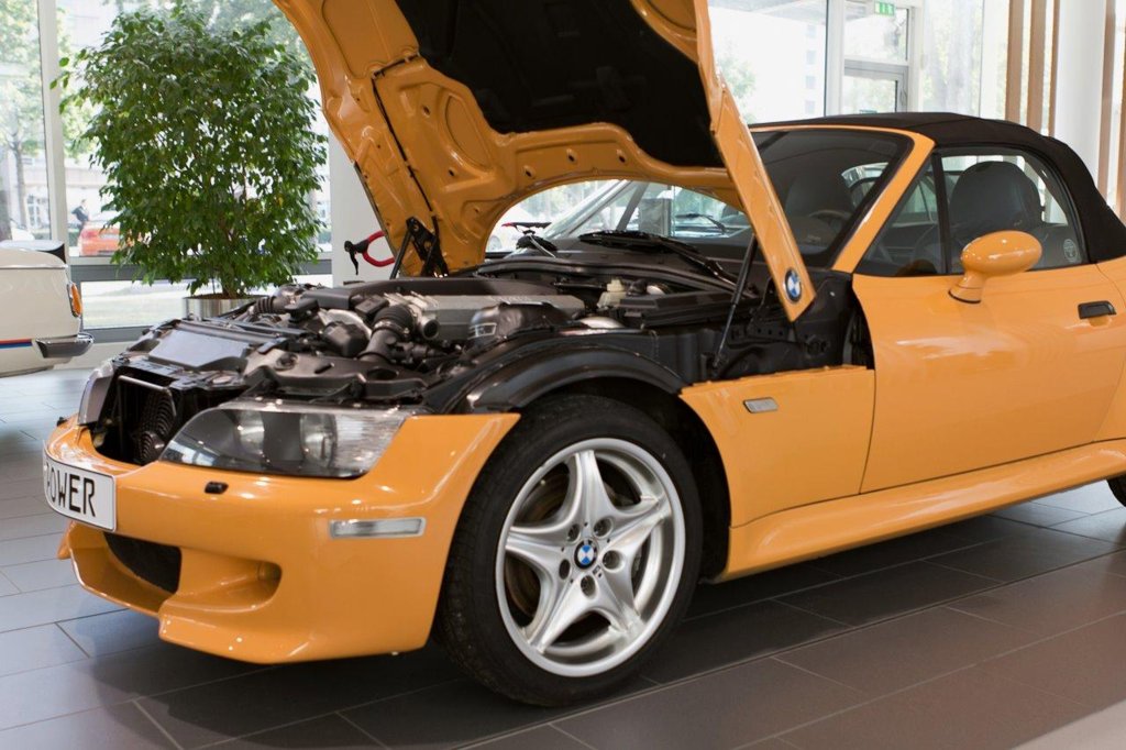 bmw-z3-v12.jpg