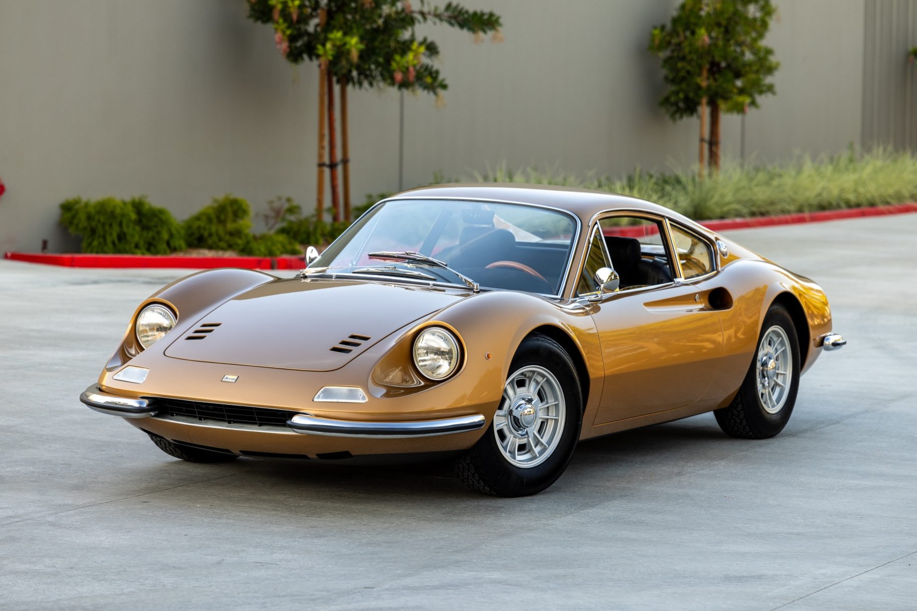 bringatrailer.com